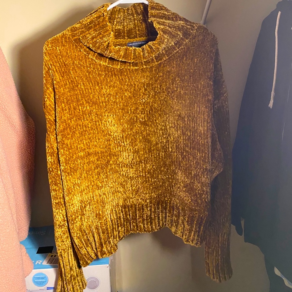 Yellow velvet long sleeve